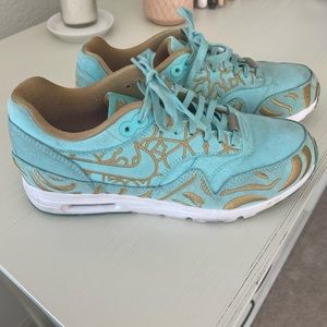 Nike Air Max 1 Ultra LOTC QS Island green. Size 6.5.